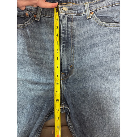 Levi Strauss 505 Mens Jeans 36 x 33 Medium Wash Straight Leg Denim Pants‎ - Picture 4 of 9
